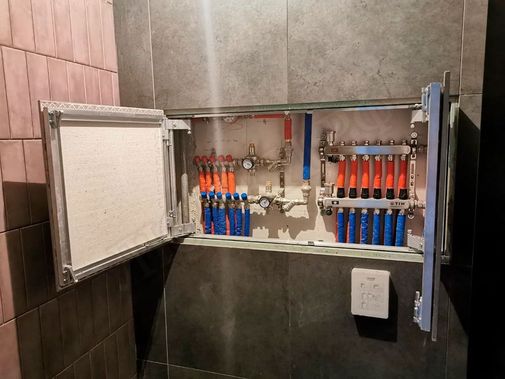 Люк под плитку Секрет 3.0, 2 створки 1100*900 Люк под плитку Секрет 3.0, 2 створки 1100*900