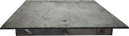 Напольный люк Дворник Уголок, нержавеющая сталь AISI 304 900*2300 Напольный люк Дворник Уголок, нержавеющая сталь AISI 304 900*2300