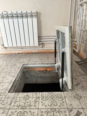 Напольный люк Невидимка-бюджет 700*700 Напольный люк Невидимка-бюджет 700*700