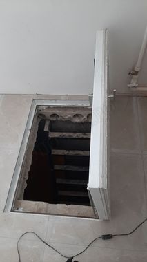 Напольный люк Самоподъемный Невидимка уголок 800*900 Напольный люк Самоподъемный Невидимка уголок 800*900