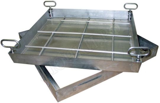 Напольный люк Техник 650*800 Напольный люк Техник 650*800